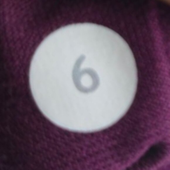 Lululemon Top Womens 6 Power Y Tank Padded Build In Bra Yoga Athleisure Crossfit - Picture 5 of 6